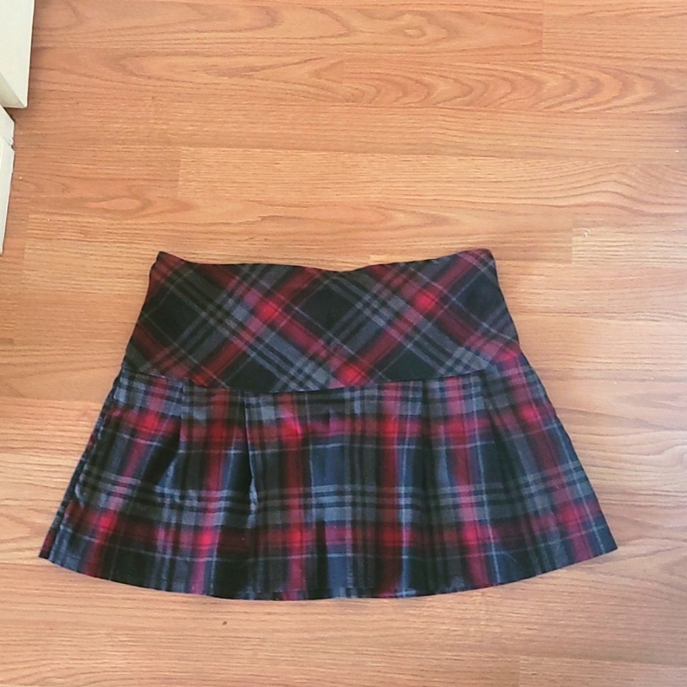 Plaid pleated skirt